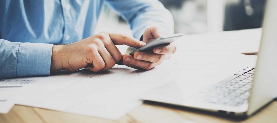 What are best features for implementing Chatbot & AI enabled Attendance Software in Saudi Arabia and how it gives benefit to organizations?